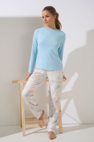 Pižama z majico in hlačami »Olena«